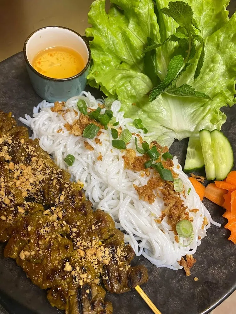 Brochettes de Beef A la Citronnelle